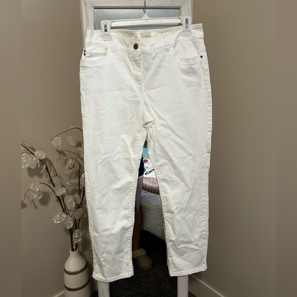 Chico's Classic White Straight Leg Jeans
